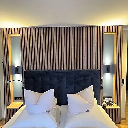 Ξενοδοχείο Restaurant Ennen 4*