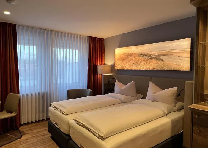 Отель Restaurant Ennen